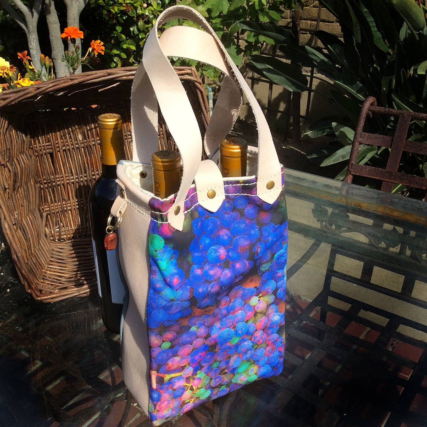 Grape Harvest 2 Bottle Leather/Canvas Bag — Tricarico, Italy